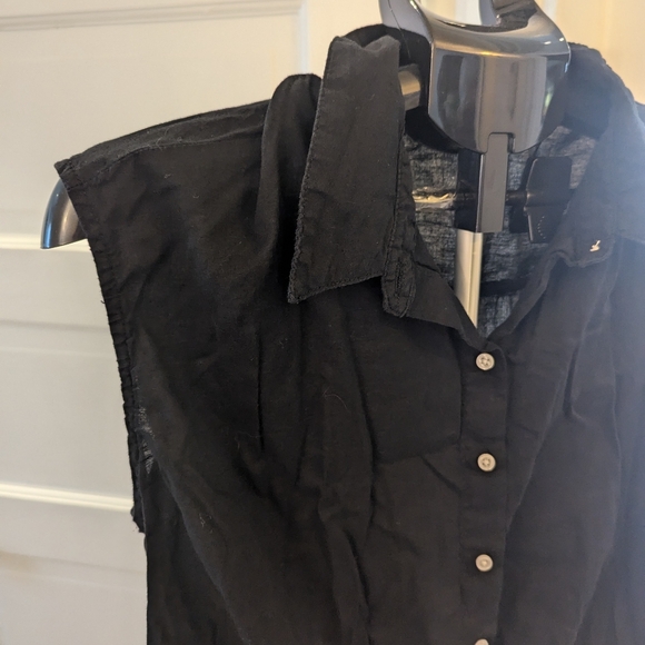 Sleeveless cropped button up lightweight M - Picture 2 of 7